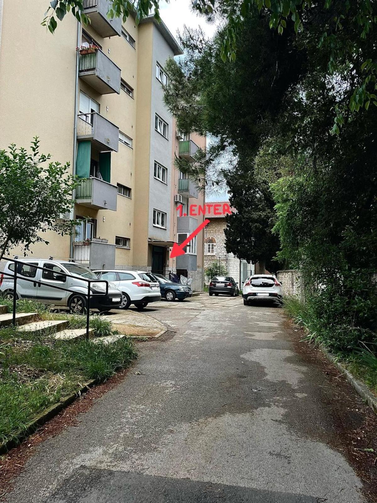 Goga Apartment Pula Exterior photo
